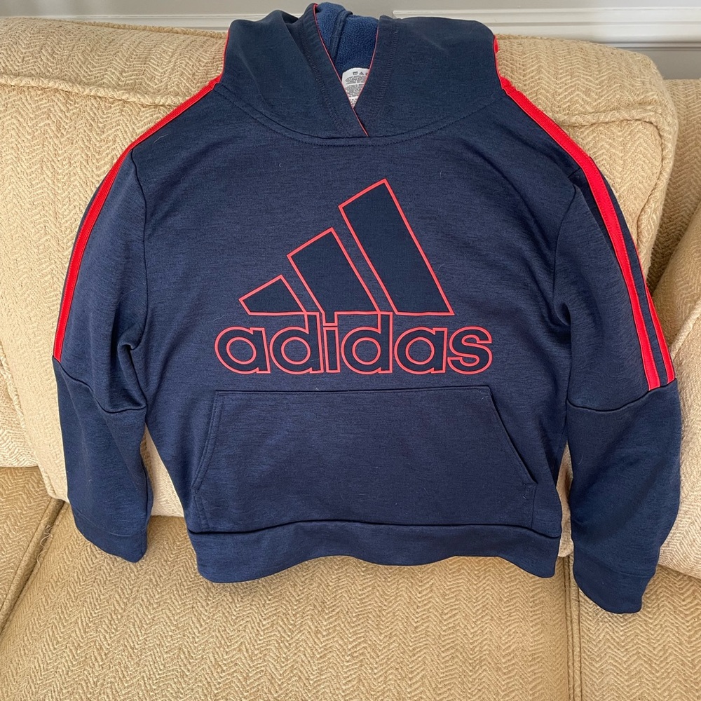 Boys Adidas sweatshirt. Size 8/Small youth